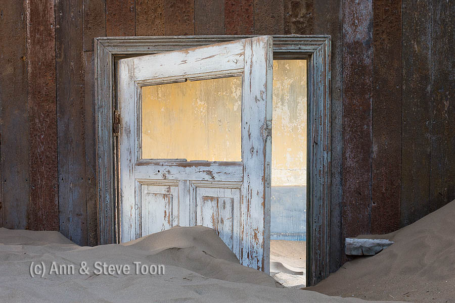Interior detail, Kolmanskop ghost town